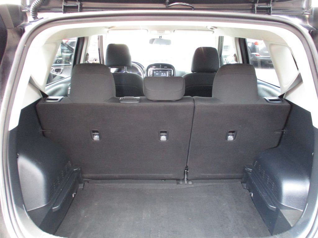 2020 Kia Soul Image 29