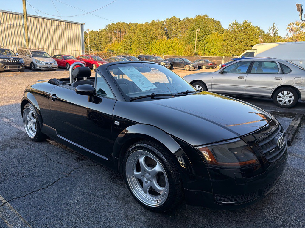 2004 Audi TT Image 3
