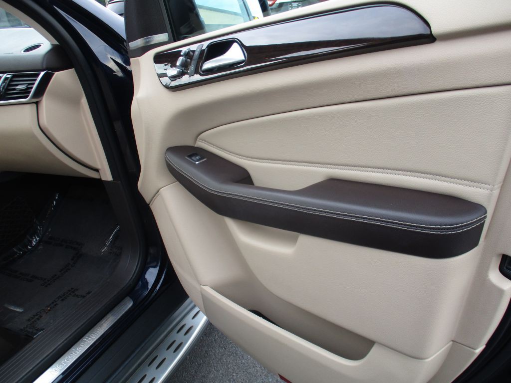 2018 Mercedes-Benz GLE-Class Image 24