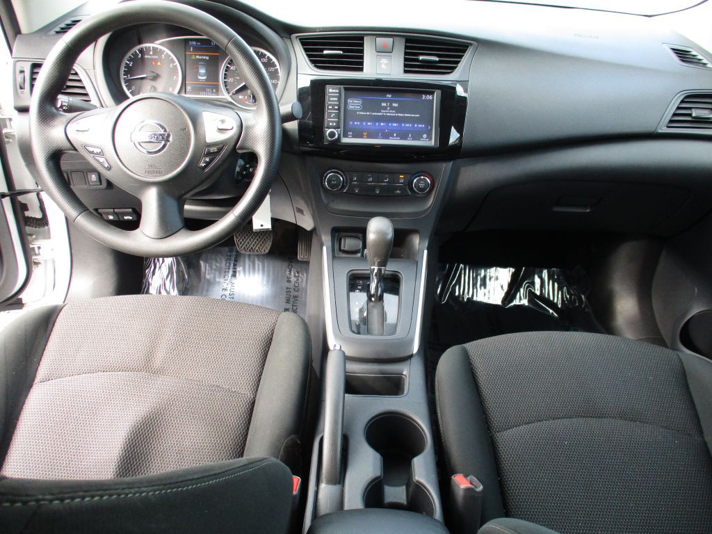 2019 Nissan Sentra Image 16