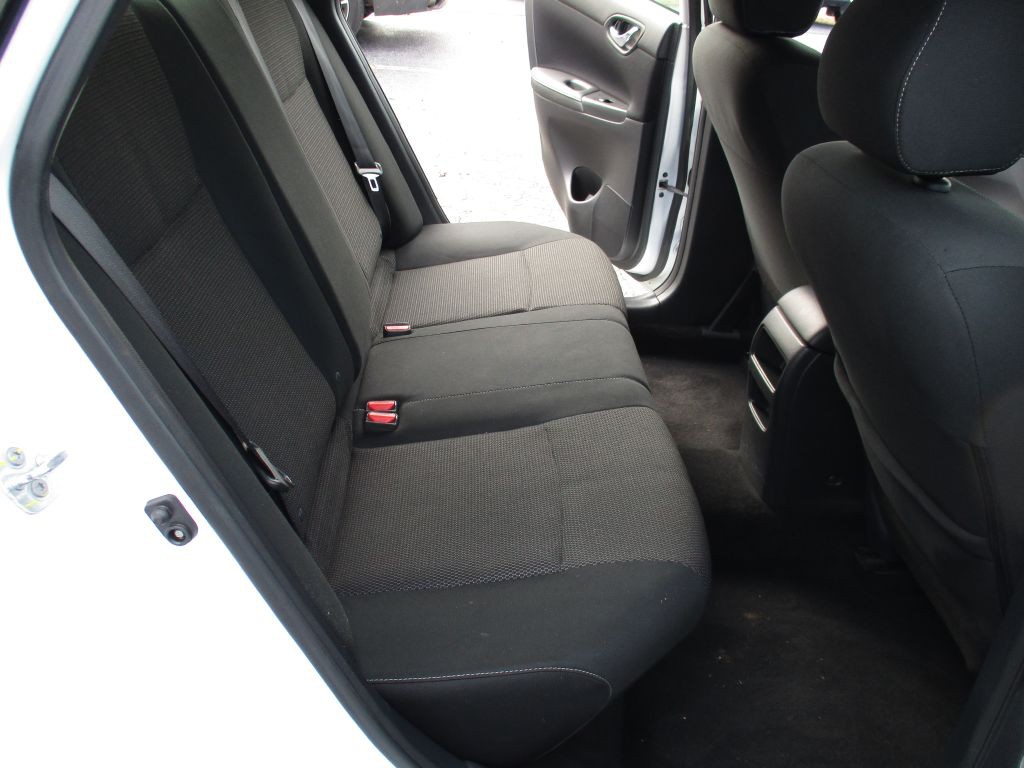 2019 Nissan Sentra Image 19
