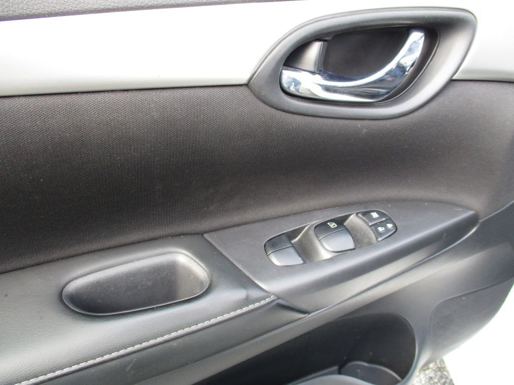 2019 Nissan Sentra Image 21