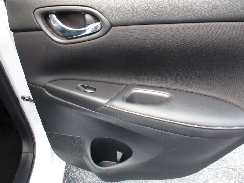 2019 Nissan Sentra Image 23