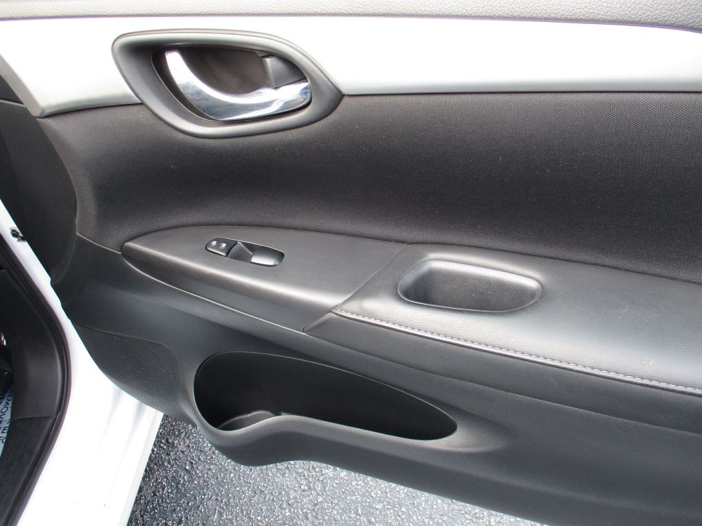 2019 Nissan Sentra Image 24