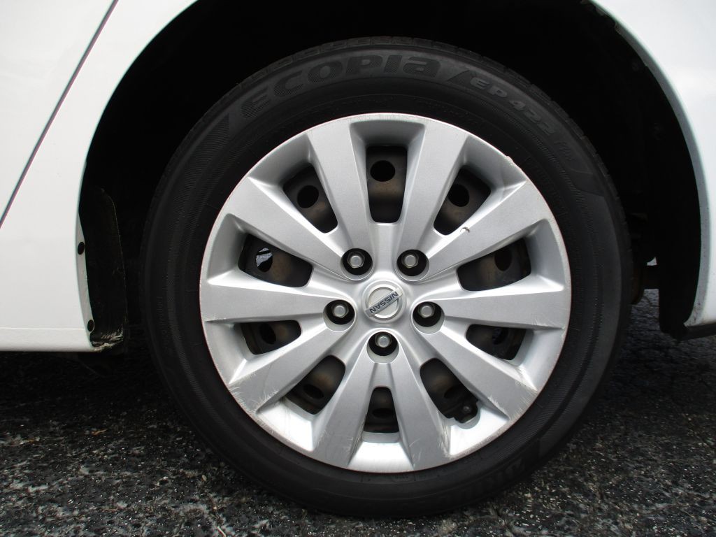 2019 Nissan Sentra Image 27