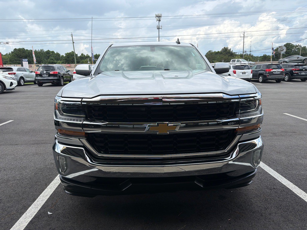 2017 Chevrolet Silverado 1500 Image 3