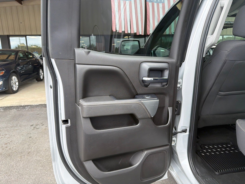 2017 Chevrolet Silverado 1500 Image 8