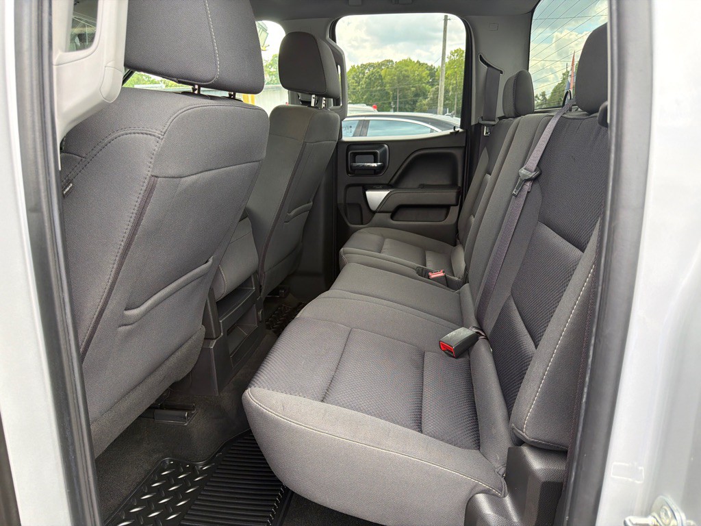 2017 Chevrolet Silverado 1500 Image 9