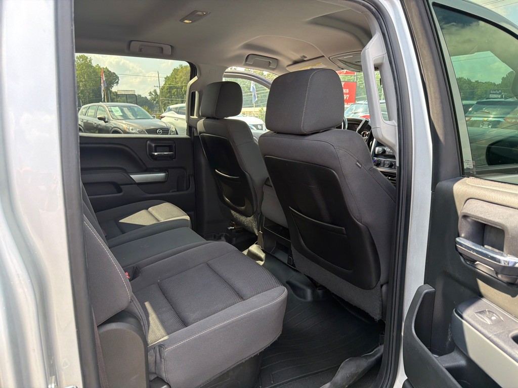 2015 Chevrolet Silverado 1500 Image 17