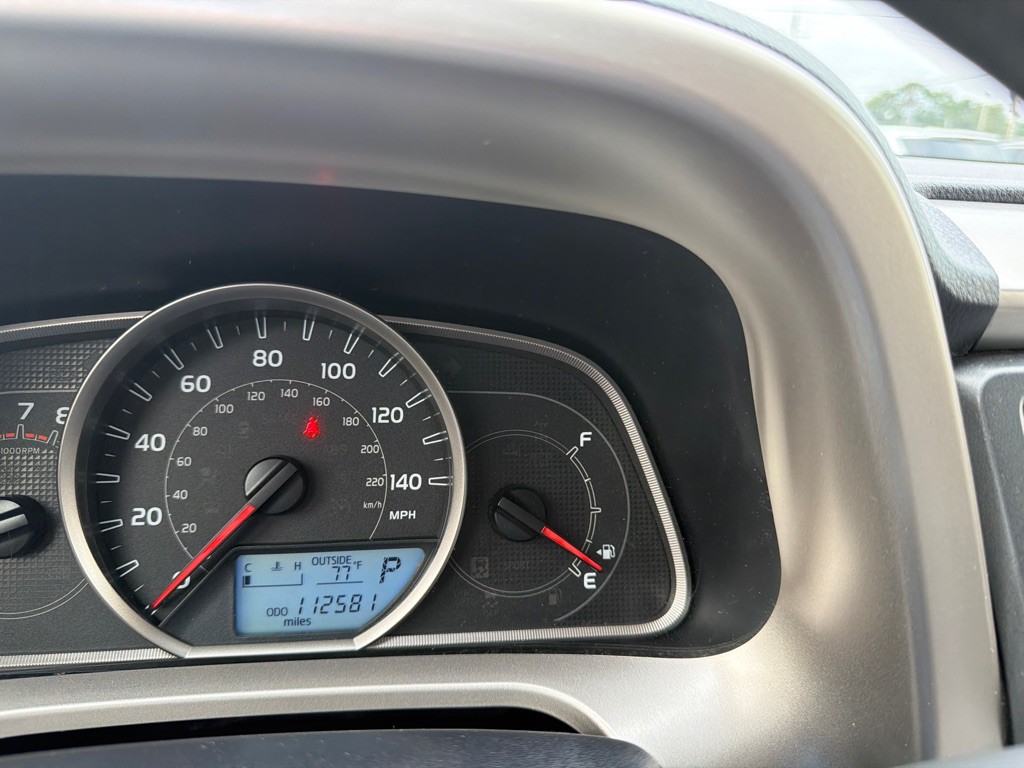 2015 Toyota Rav4 Image 19