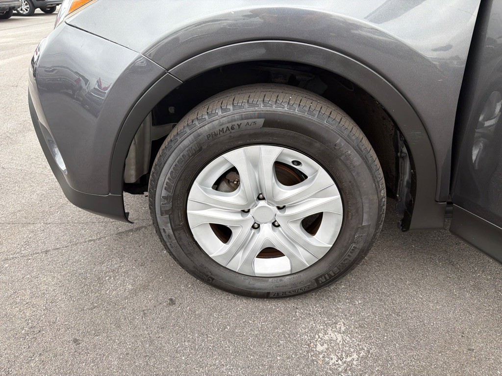 2015 Toyota Rav4 Image 24