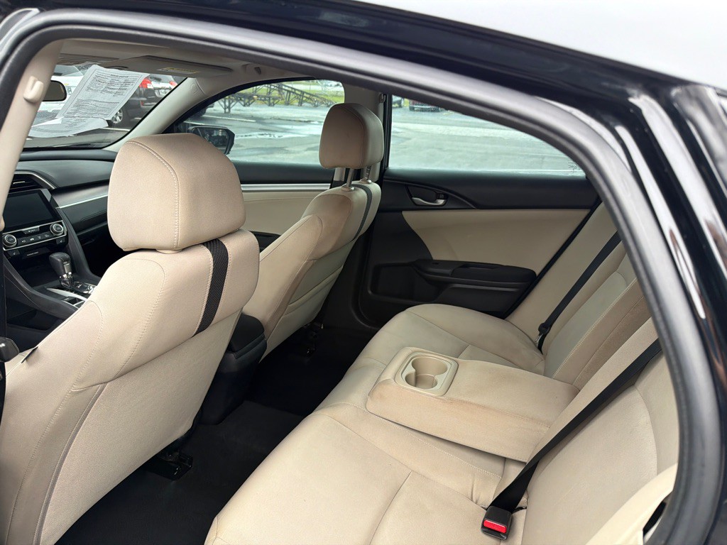 2016 Honda Civic Image 10