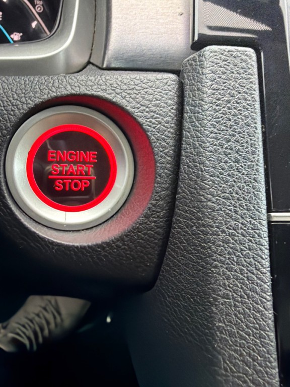 2016 Honda Civic Image 17