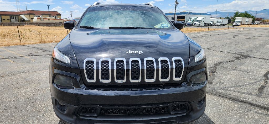 2018 Jeep Cherokee Image 3