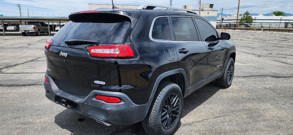 2018 Jeep Cherokee Image 5