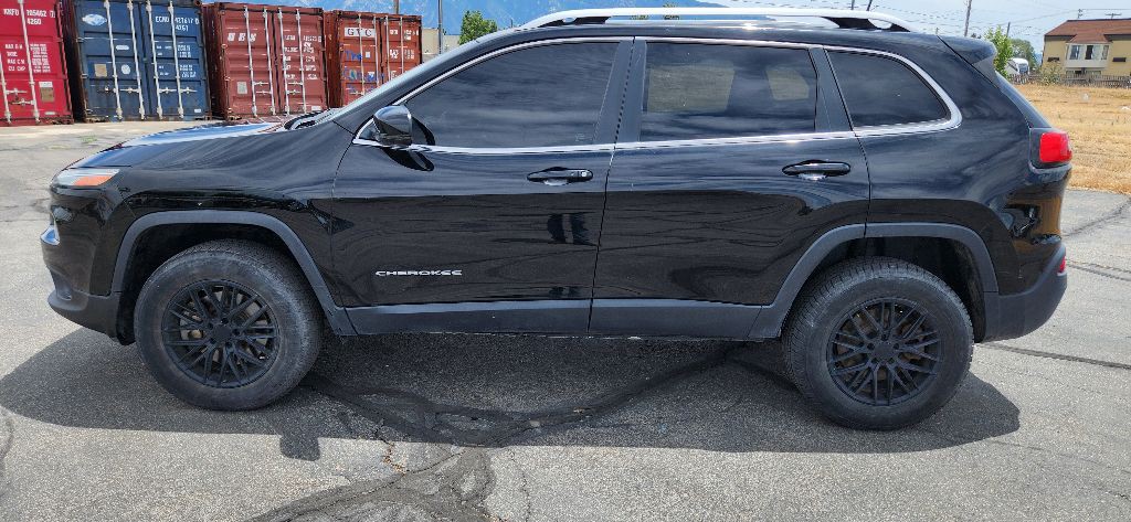 2018 Jeep Cherokee Image 6