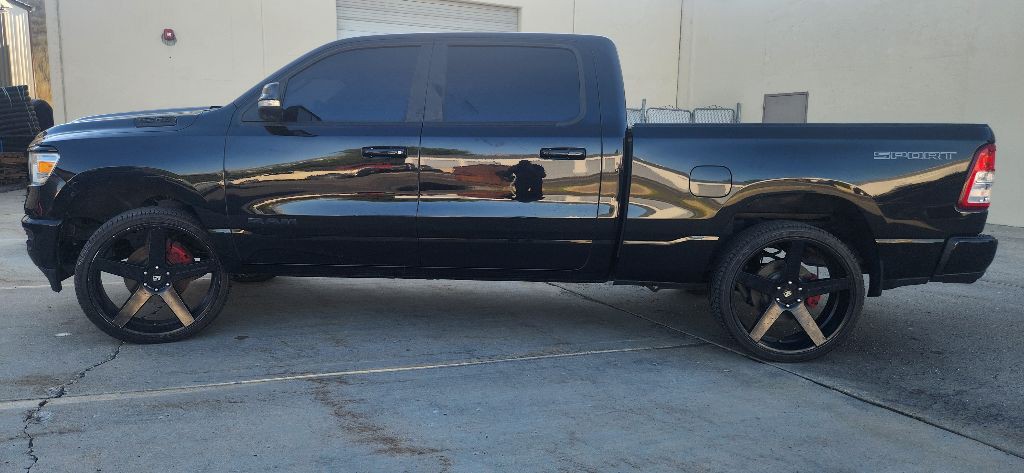 2021 RAM 1500 Image 1