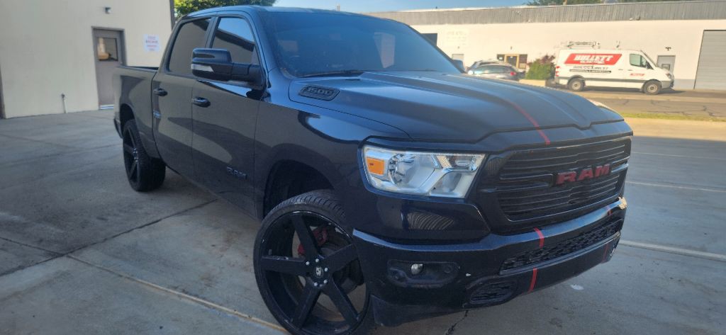 2021 RAM 1500 Image 2