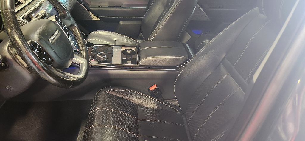 2018 Land Rover Range Rover Image 12