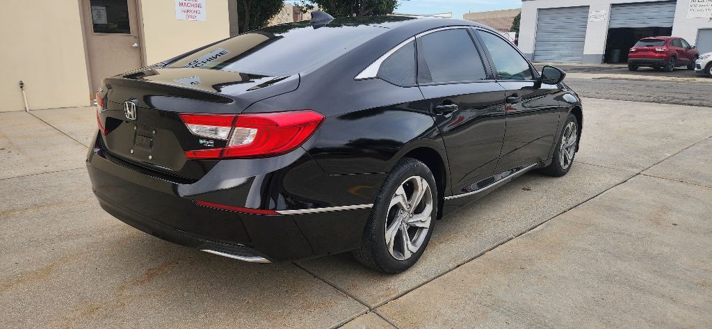 2018 Honda Accord Image 4