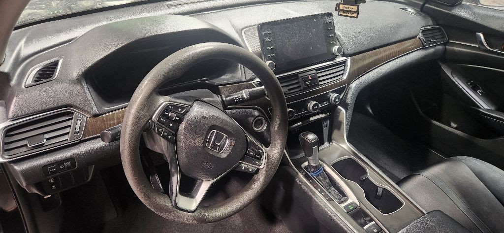 2018 Honda Accord Image 9