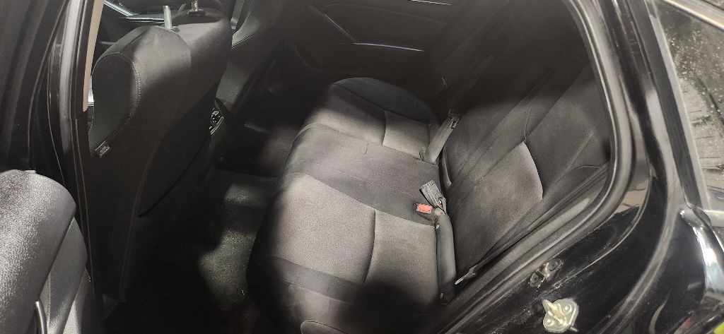 2018 Honda Accord Image 13