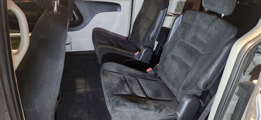 2015 Dodge Grand Caravan Image 14