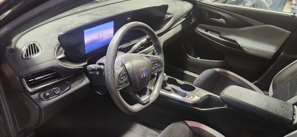 2025 Buick Envista Image 10
