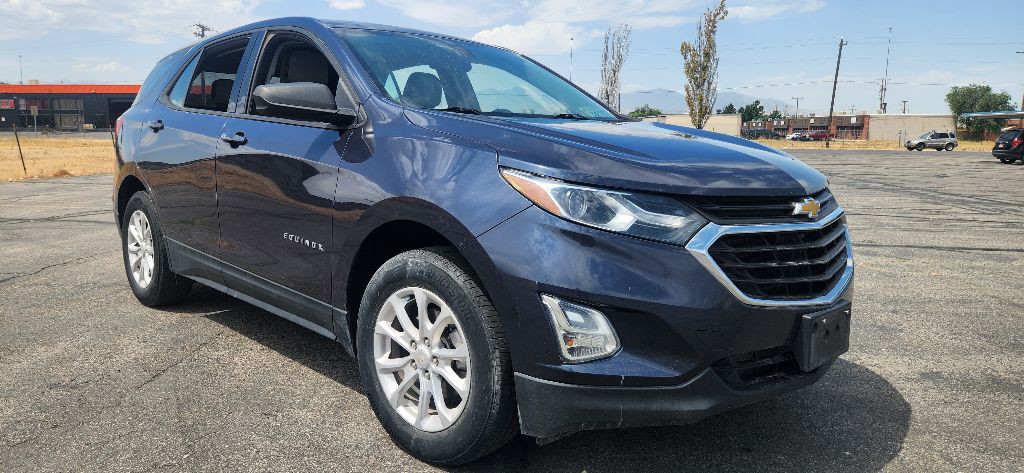 2018 Chevrolet Equinox Image 2