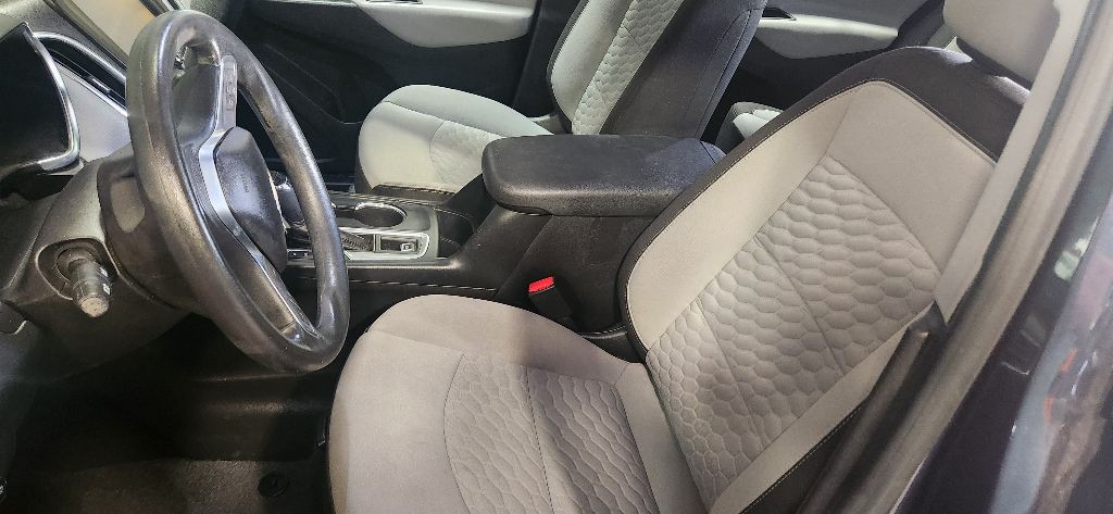 2018 Chevrolet Equinox Image 12