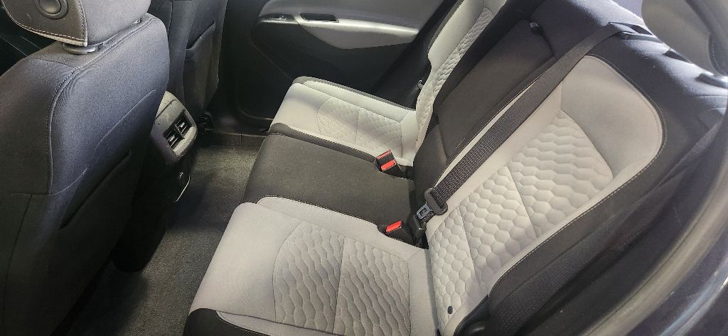 2018 Chevrolet Equinox Image 13