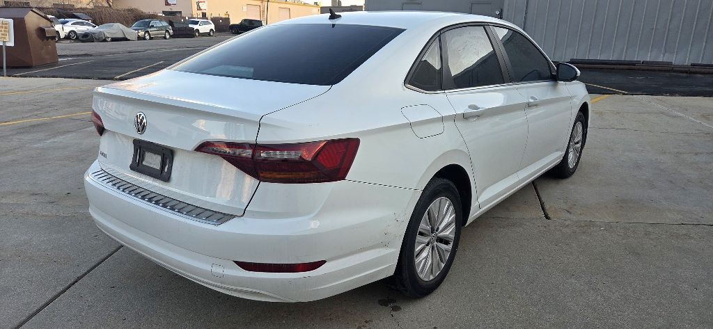 2019 Volkswagen Jetta Image 4