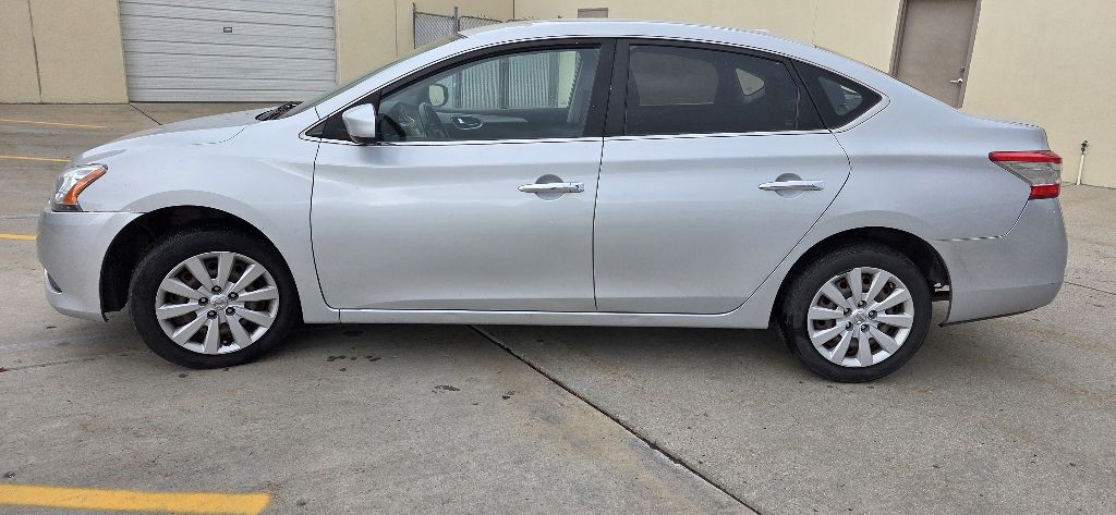 2015 Nissan Sentra Image 7