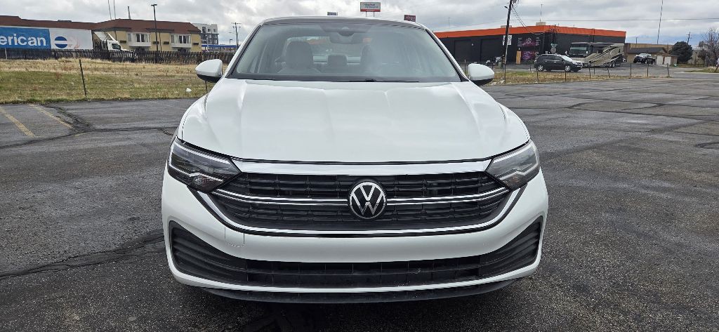 2024 Volkswagen Jetta Image 9