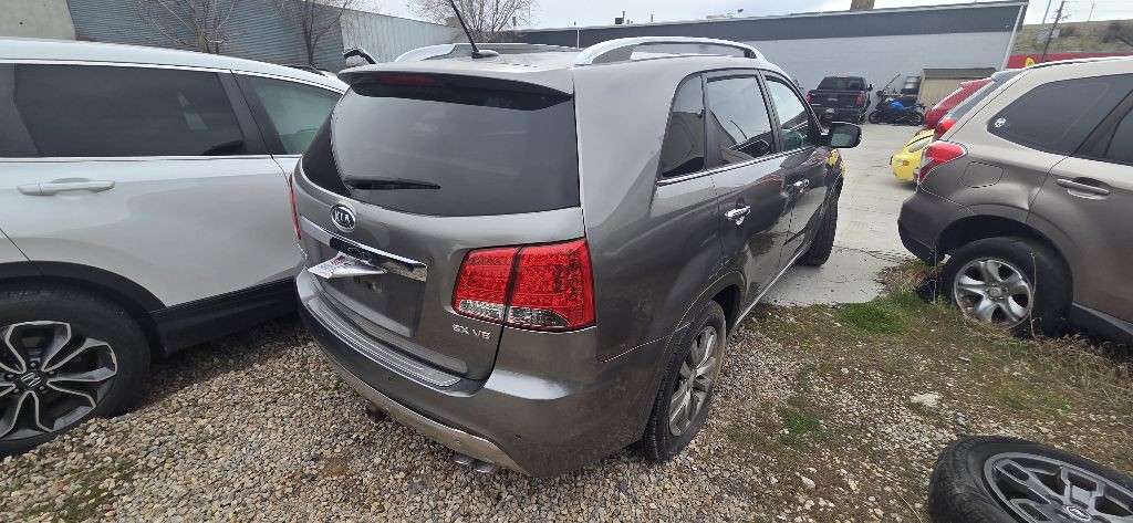 2013 Kia Sorento Image 1