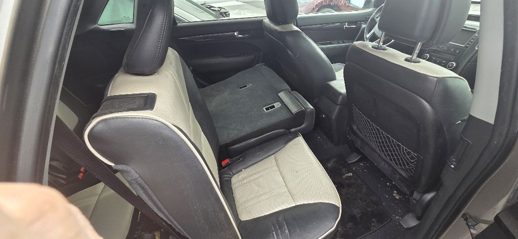 2013 Kia Sorento Image 7