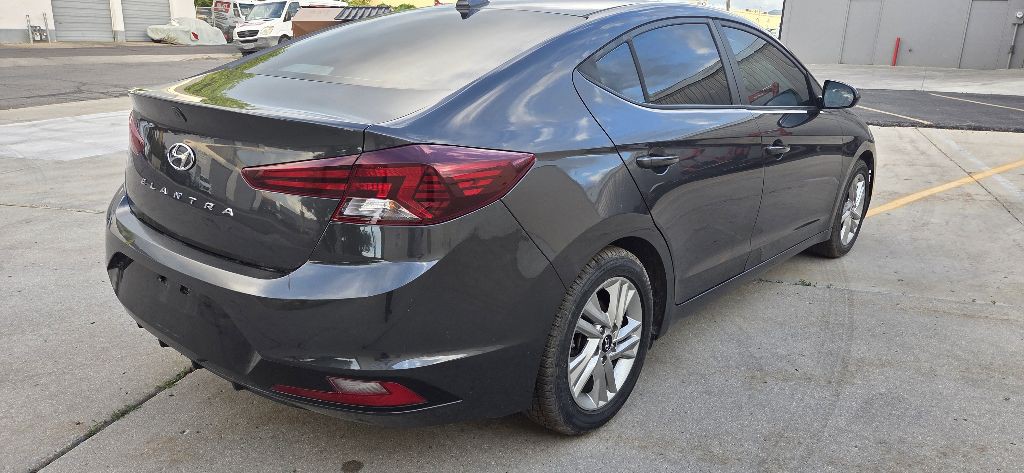 2020 Hyundai Elantra Image 4