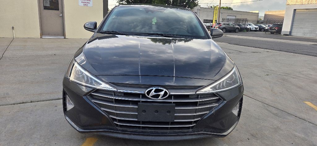 2020 Hyundai Elantra Image 5