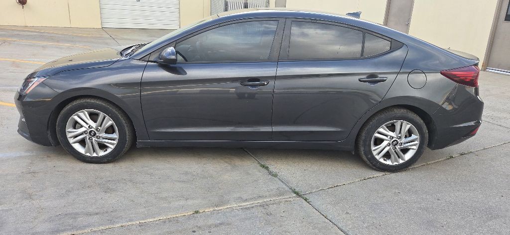 2020 Hyundai Elantra Image 7