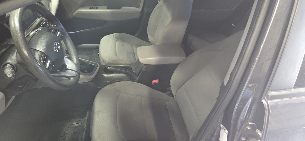 2020 Hyundai Elantra Image 9