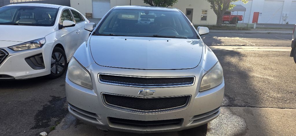 2010 Chevrolet Malibu Image 3