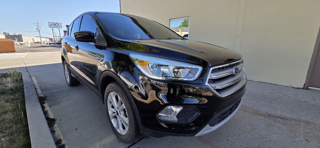 2017 Ford Escape Image 2