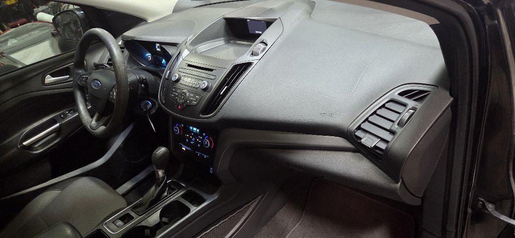 2017 Ford Escape Image 11