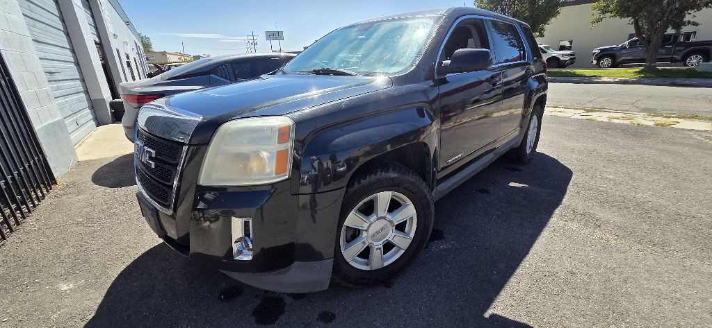 2010 GMC Terrain Image 3