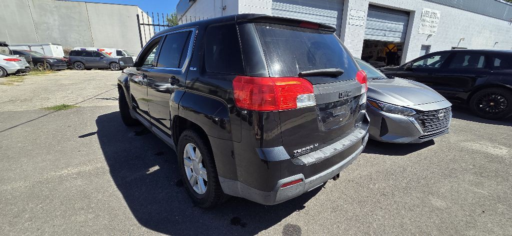 2010 GMC Terrain Image 4