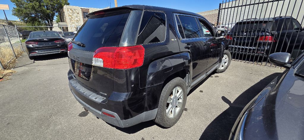 2010 GMC Terrain Image 5