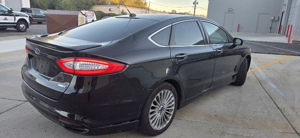 2016 Ford Fusion Image 3