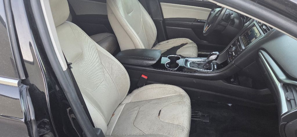 2016 Ford Fusion Image 9