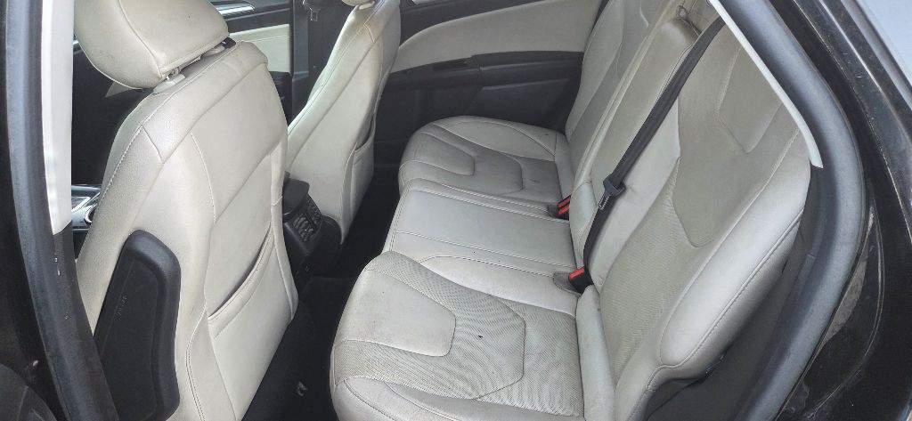2016 Ford Fusion Image 13