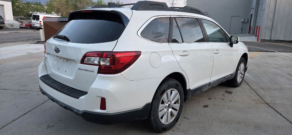 2016 Subaru Outback Image 4